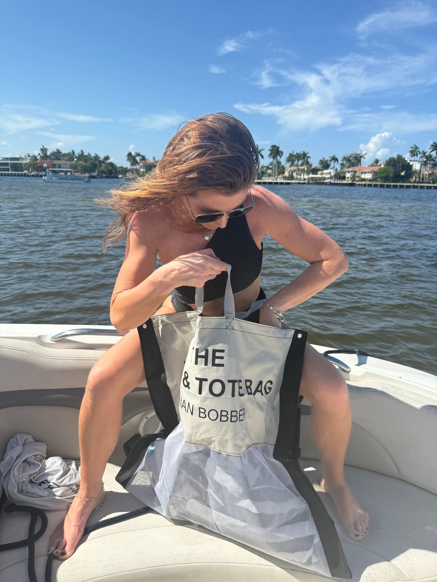 Float & Tote